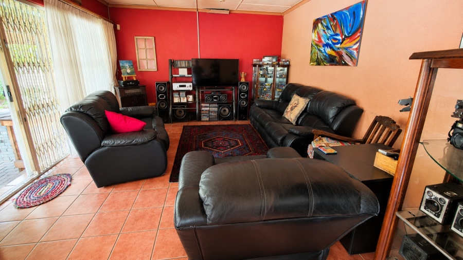 3 Bedroom Property for Sale in Vaalpark Free State